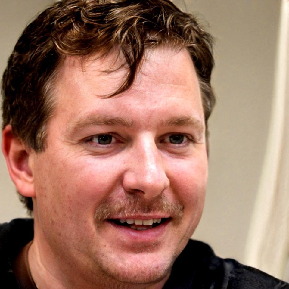 Portrait de Marc Dubois, Directeur Stratégique